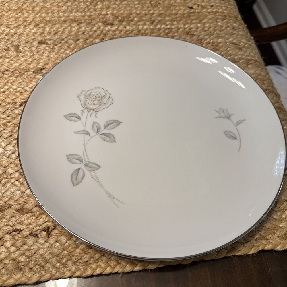 Vintage Mikasa fine China plate 12" Made in Japan
